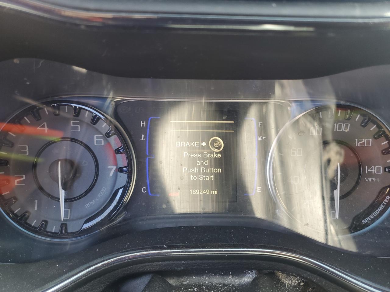 Chrysler 200 S Image 12