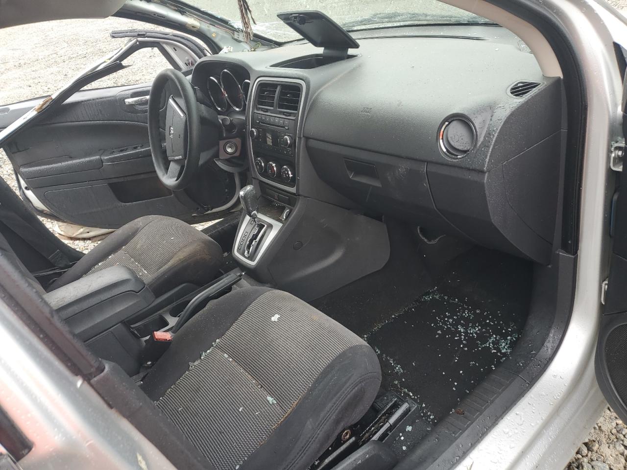 Dodge Caliber Sxt Image 13