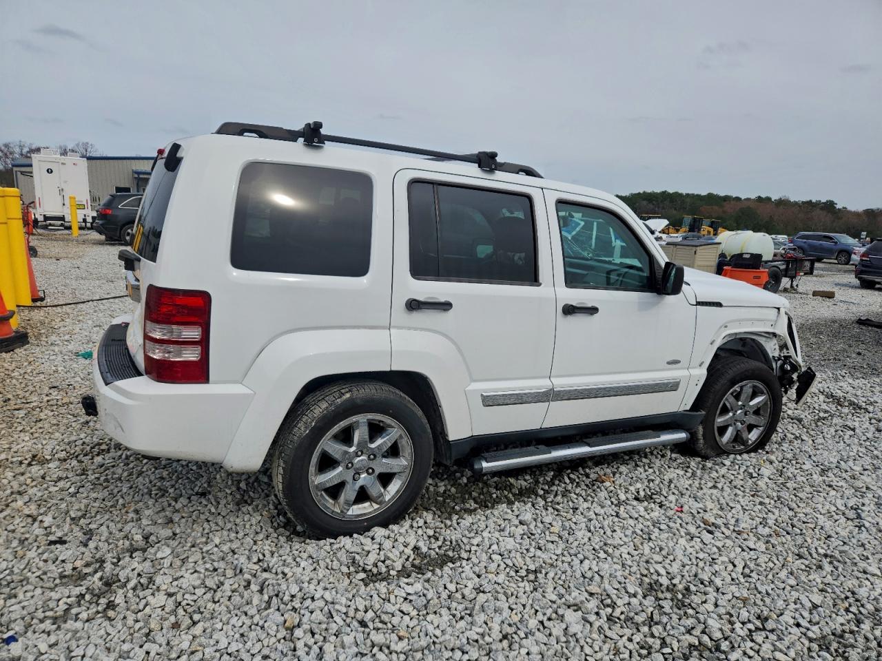 Jeep Liberty Sport Image 5