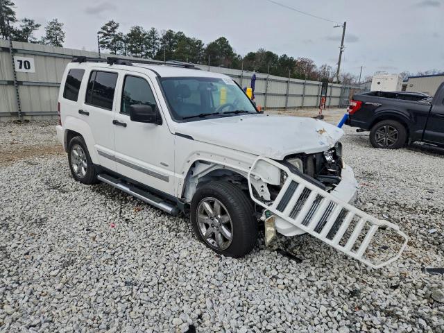 Jeep Liberty Sport Image 3