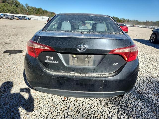 Toyota Corolla L Image 2