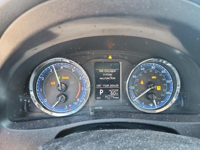 Toyota Corolla L Image 8