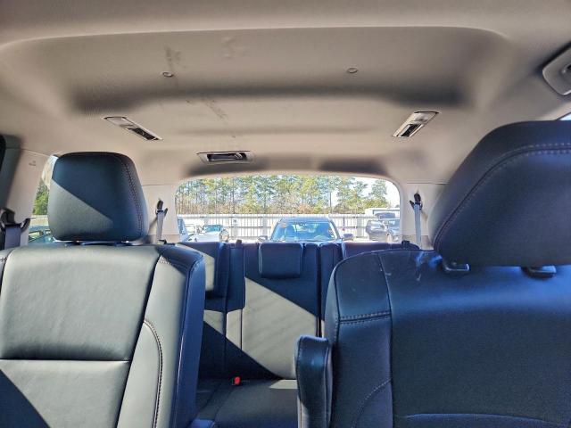 Toyota Highlander Se Image 9