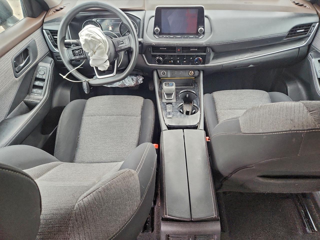 Nissan Rogue S Image 6