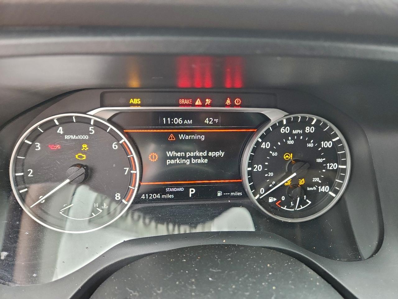 Nissan Rogue S Image 7