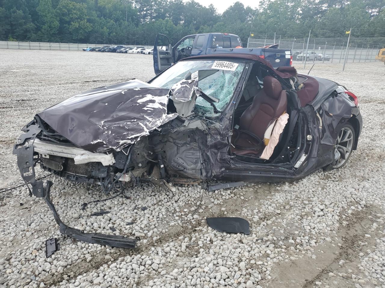 Nissan 370Z Base Image 1