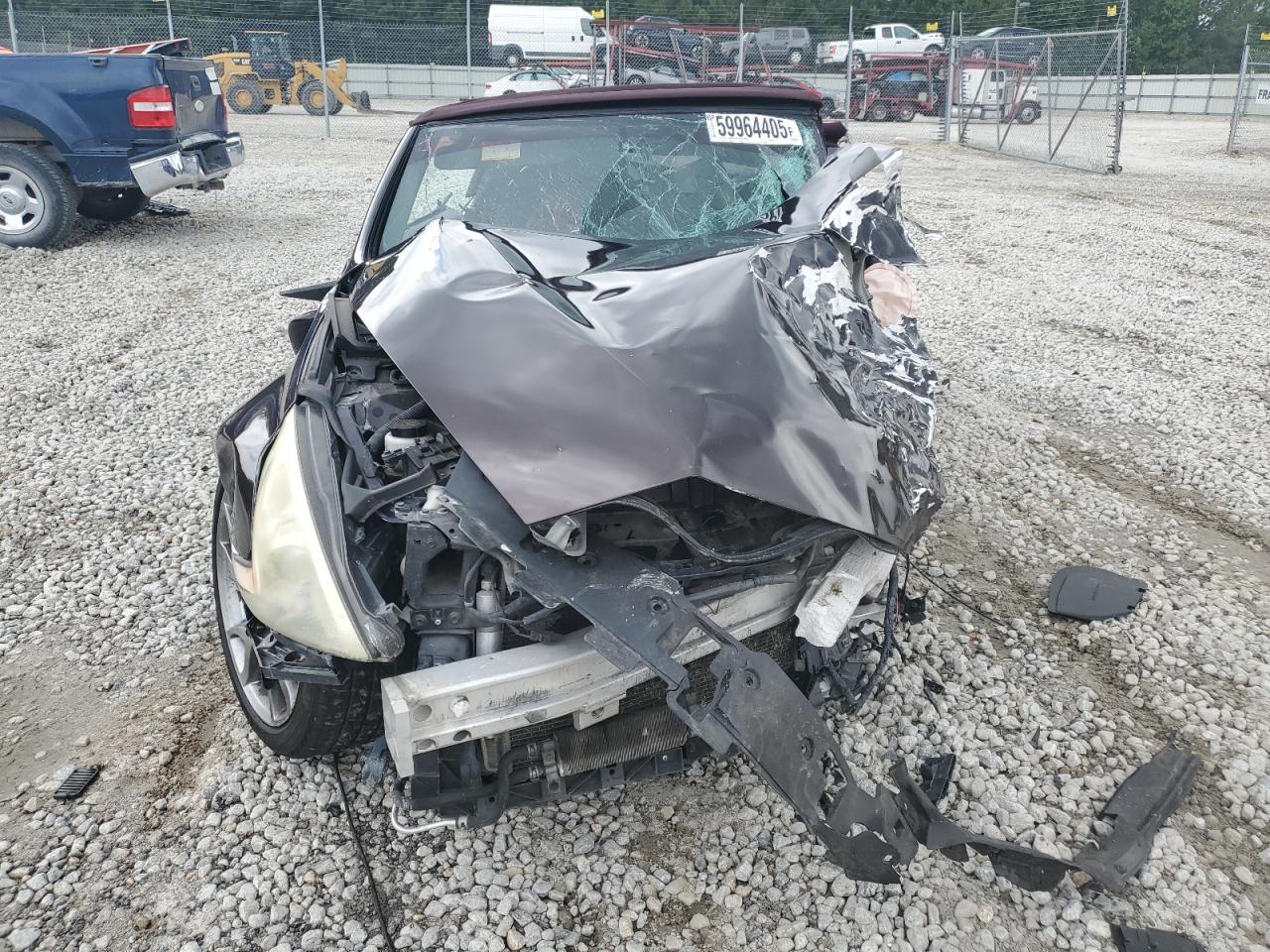 Nissan 370Z Base Image 2