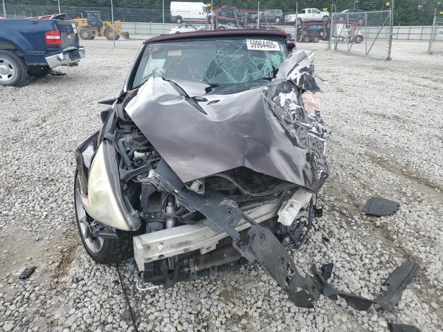 Nissan 370Z Base Image 2