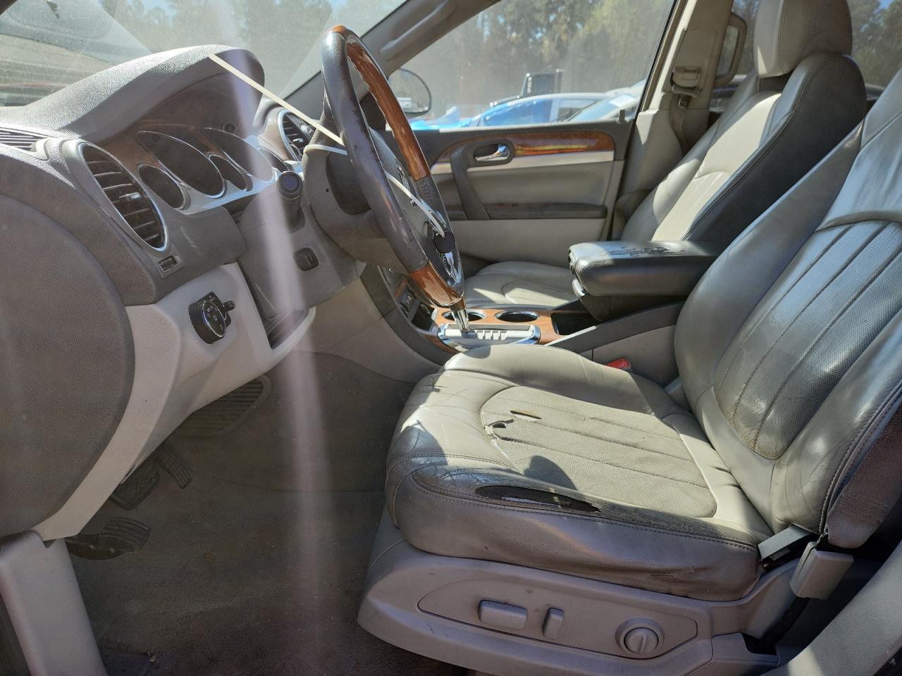 Buick Enclave Cxl Image 6