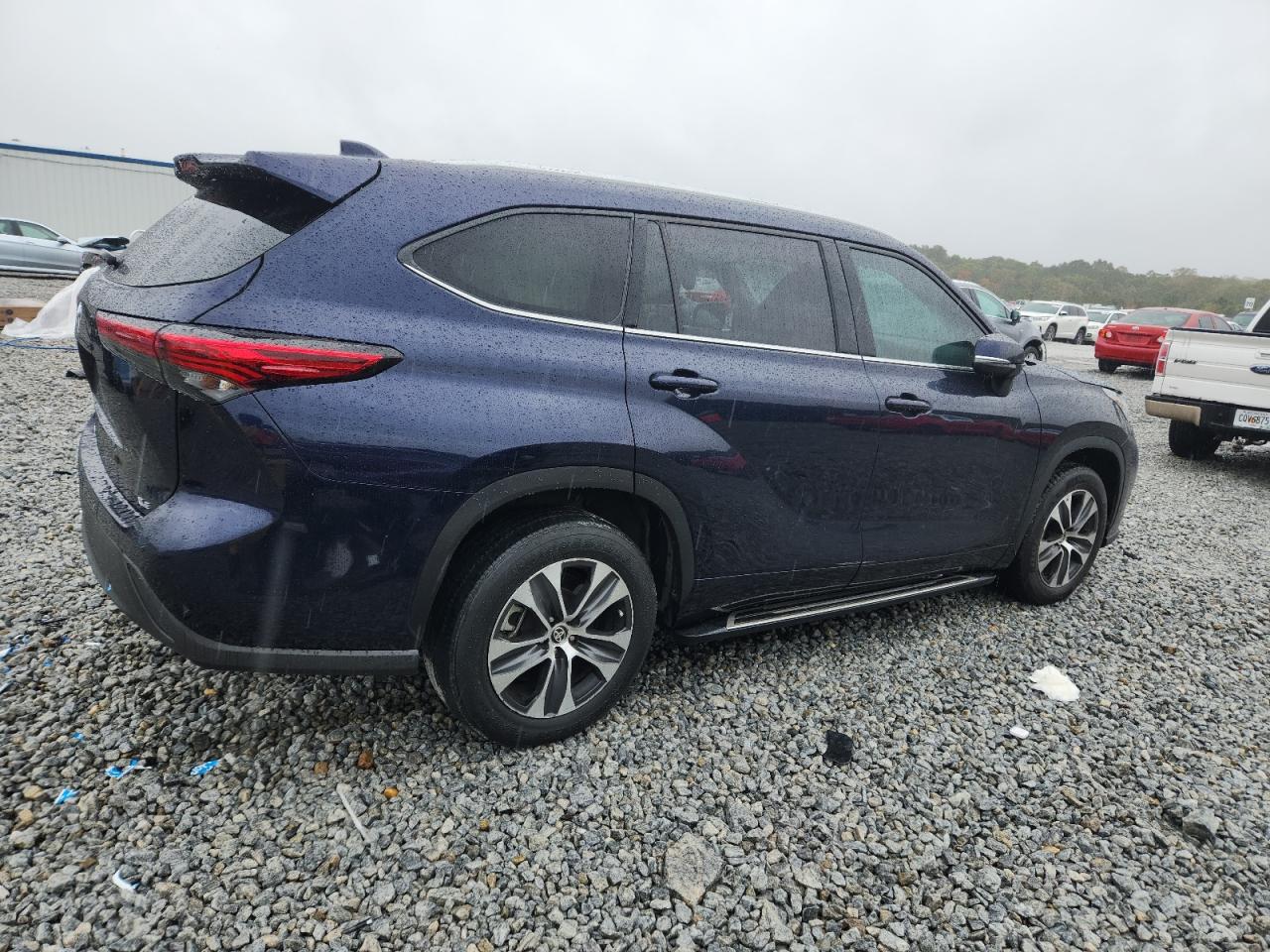 Toyota Highlander Xle Image 3