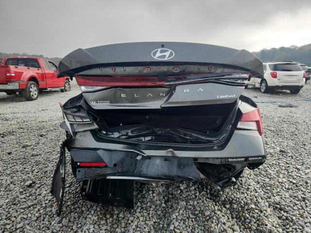 Hyundai ELANTRA Limited Image 3