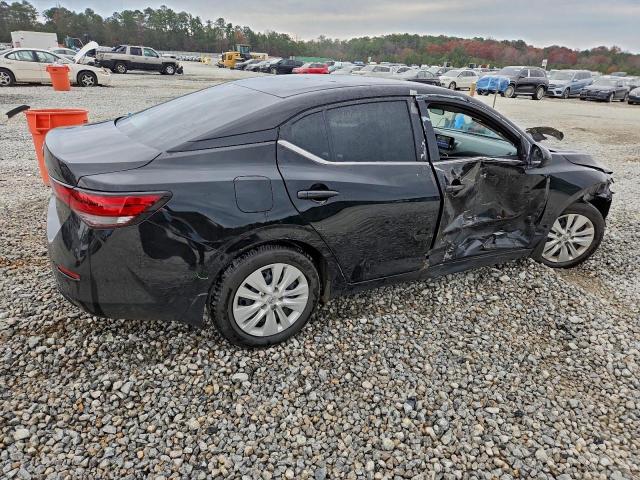 Nissan Sentra S Image 4