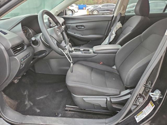 Nissan Sentra S Image 9