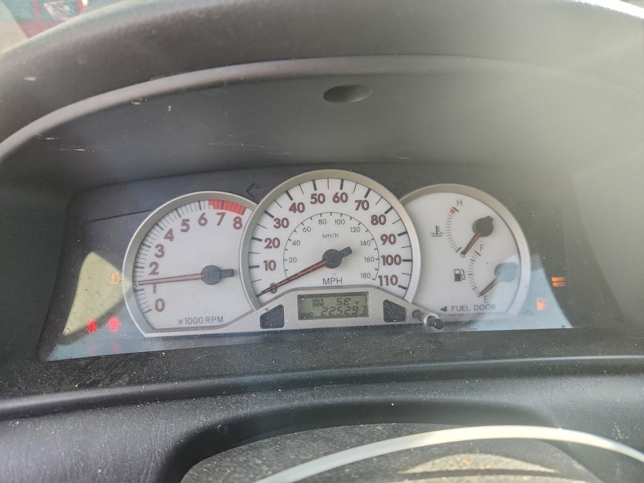 Toyota Corolla Ce Image 13