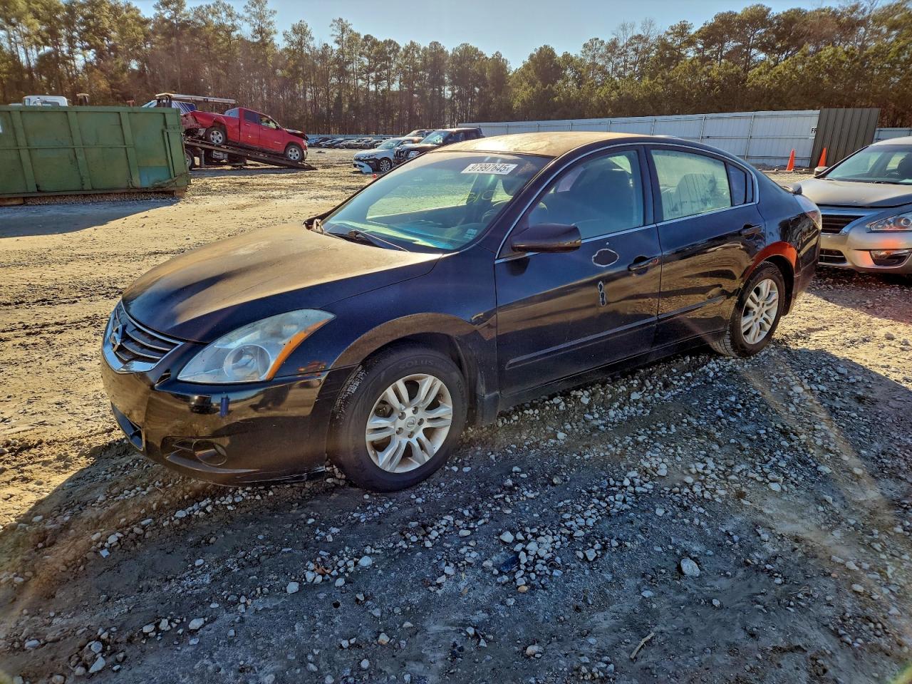 Nissan Altima Base Image 1