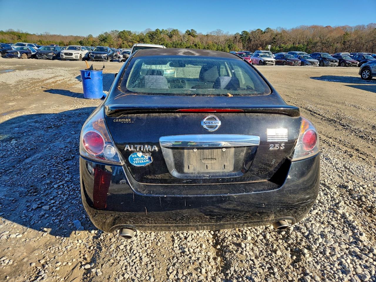 Nissan Altima Base Image 2