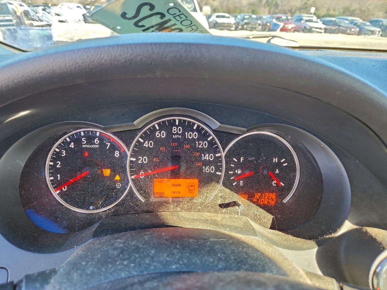 Nissan Altima Base Image 10