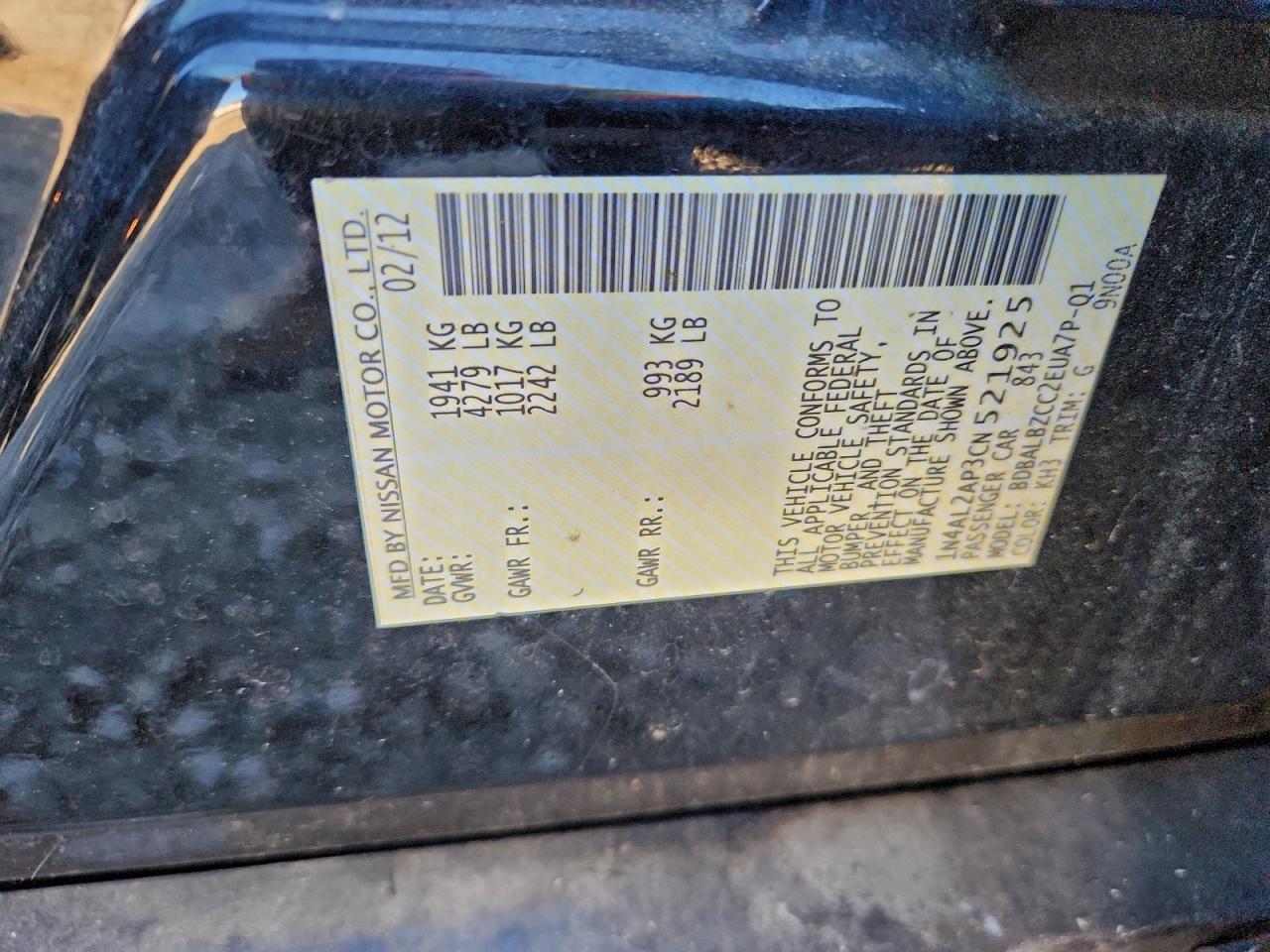 Nissan Altima Base Image 7