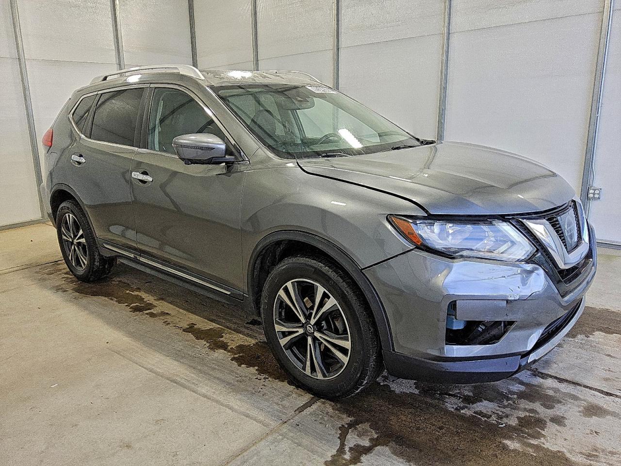 Nissan Rogue S Image 10