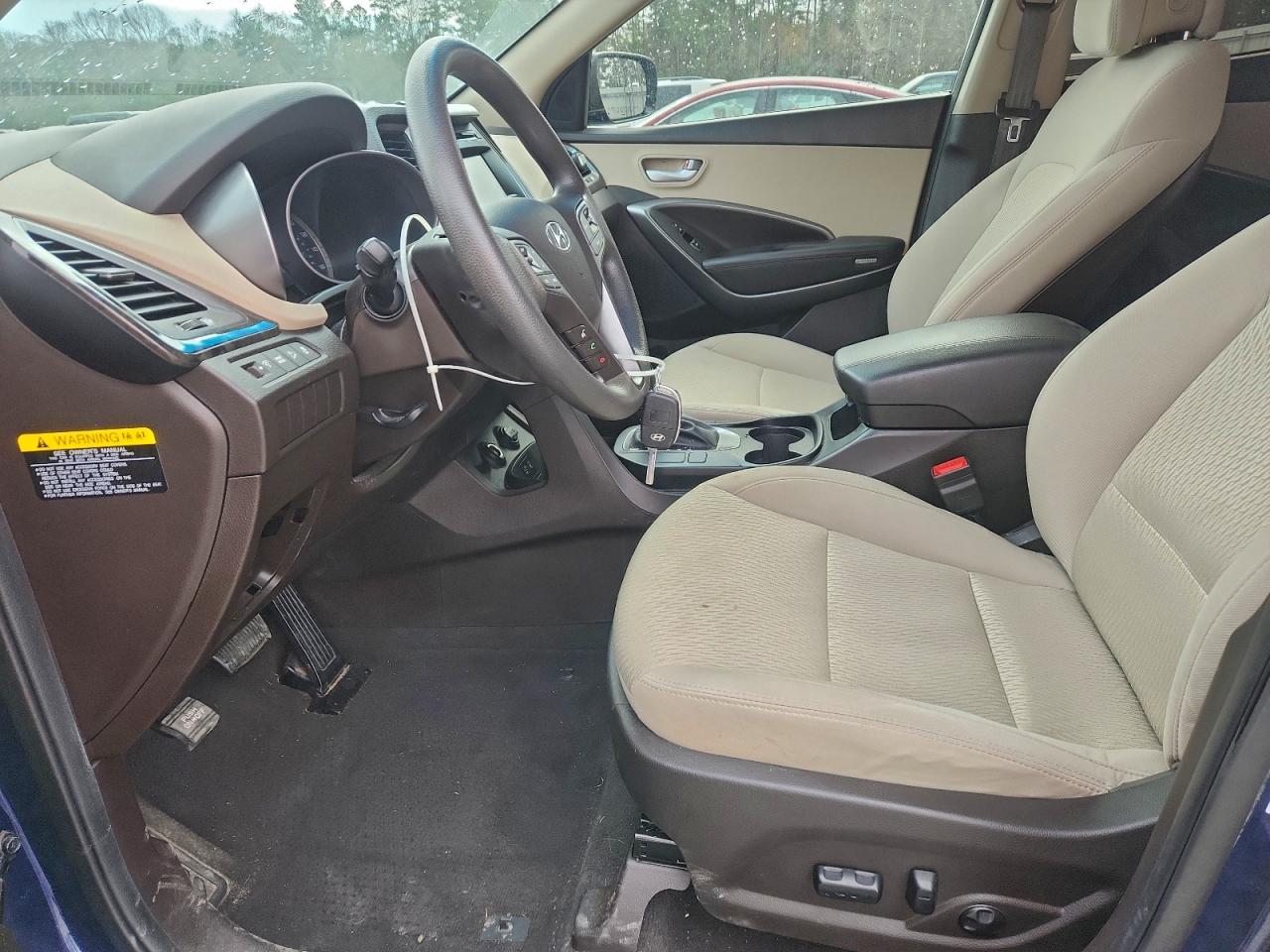 Hyundai SANTA FE Image 7