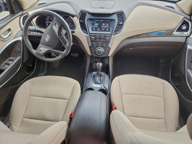 Hyundai SANTA FE Image 5