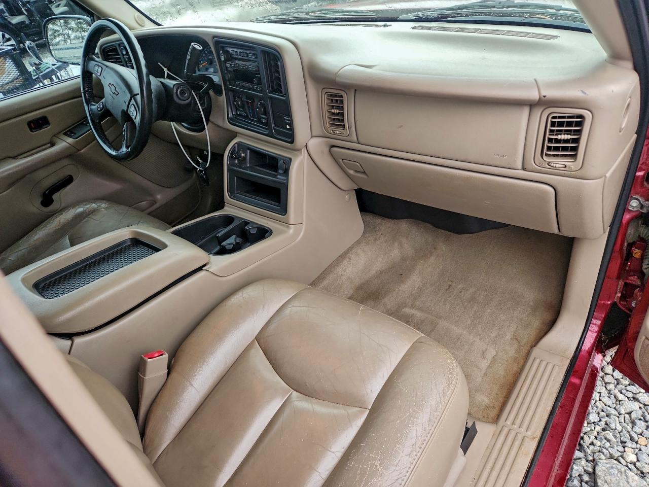 Chevrolet Silverado K1500 Image 5