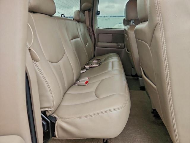 Chevrolet Silverado K1500 Image 11