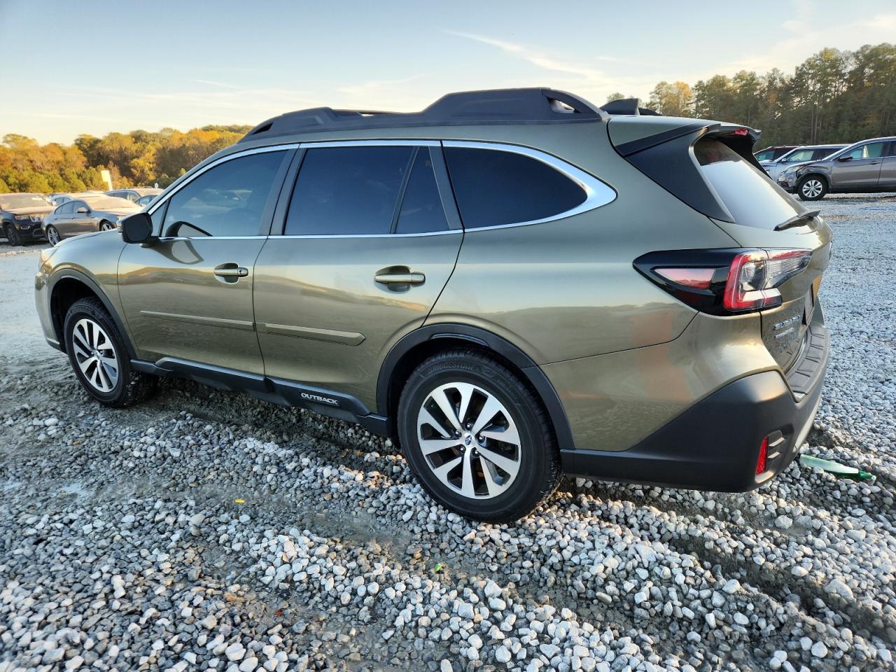 Subaru Outback Premium Image 6