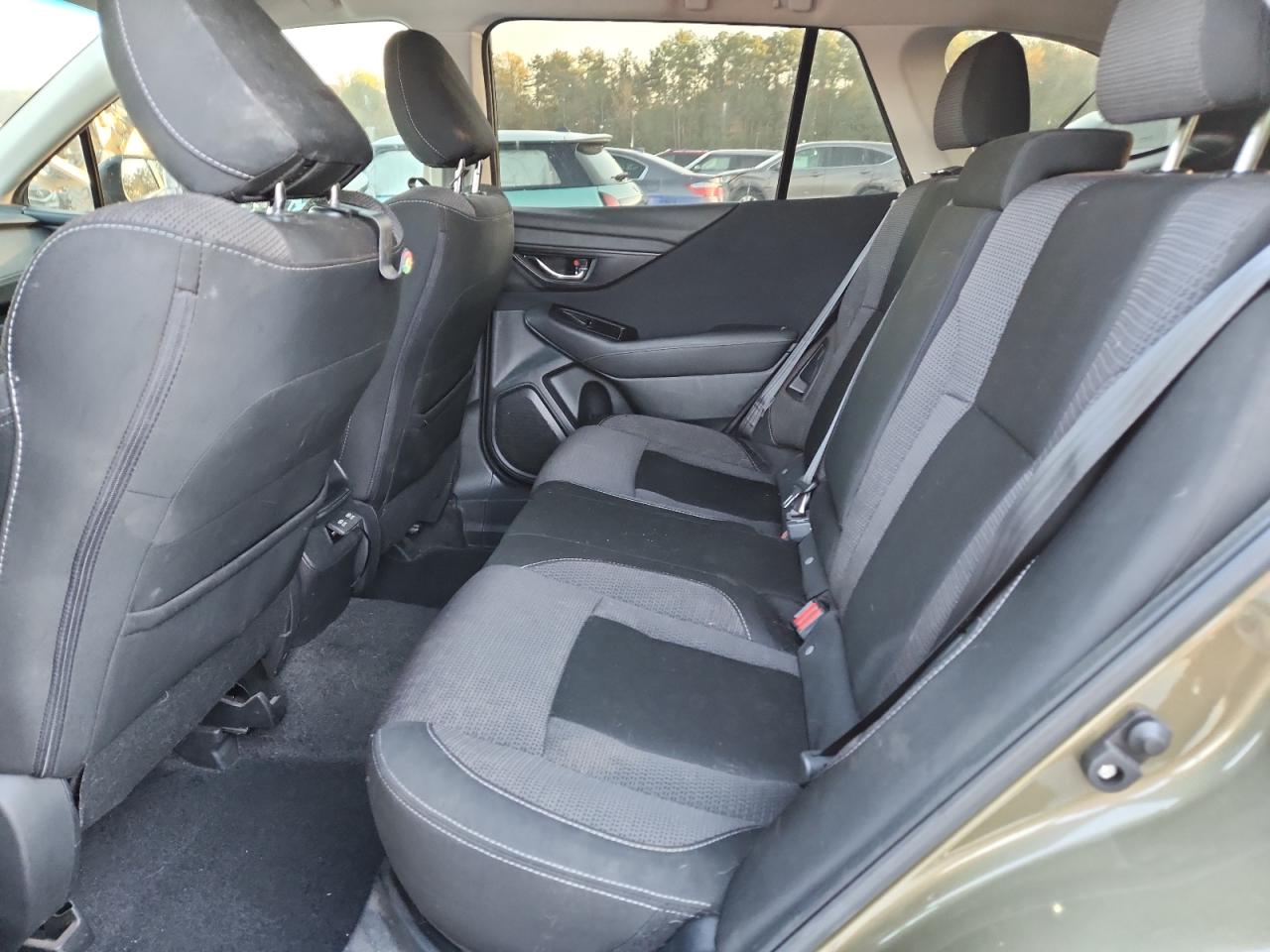 Subaru Outback Premium Image 3