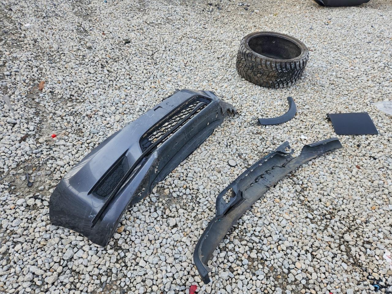 Chevrolet Silverado K1500 High Country Image 12