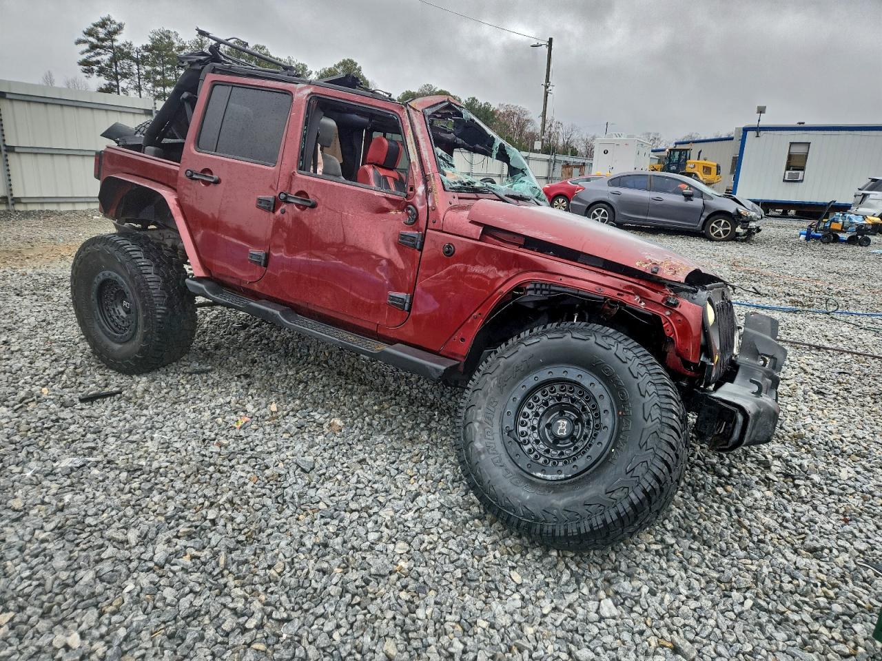 Jeep Wrangler Sahara Image 8