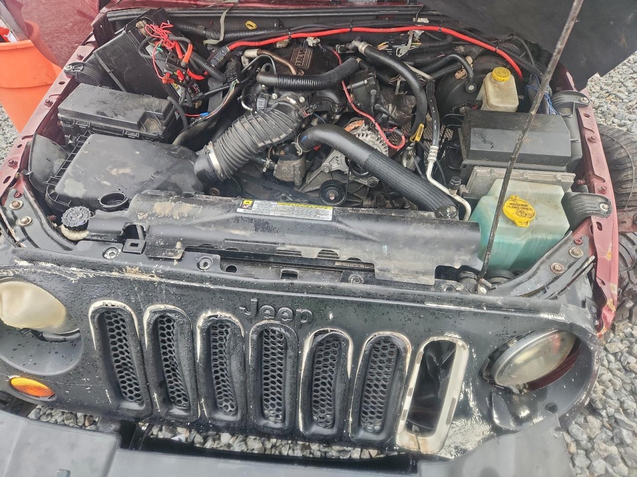 Jeep Wrangler Sahara Image 3