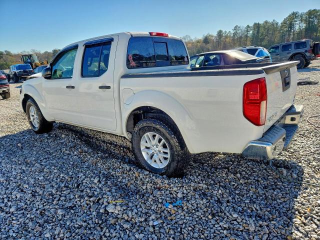 Nissan Frontier S Image 2