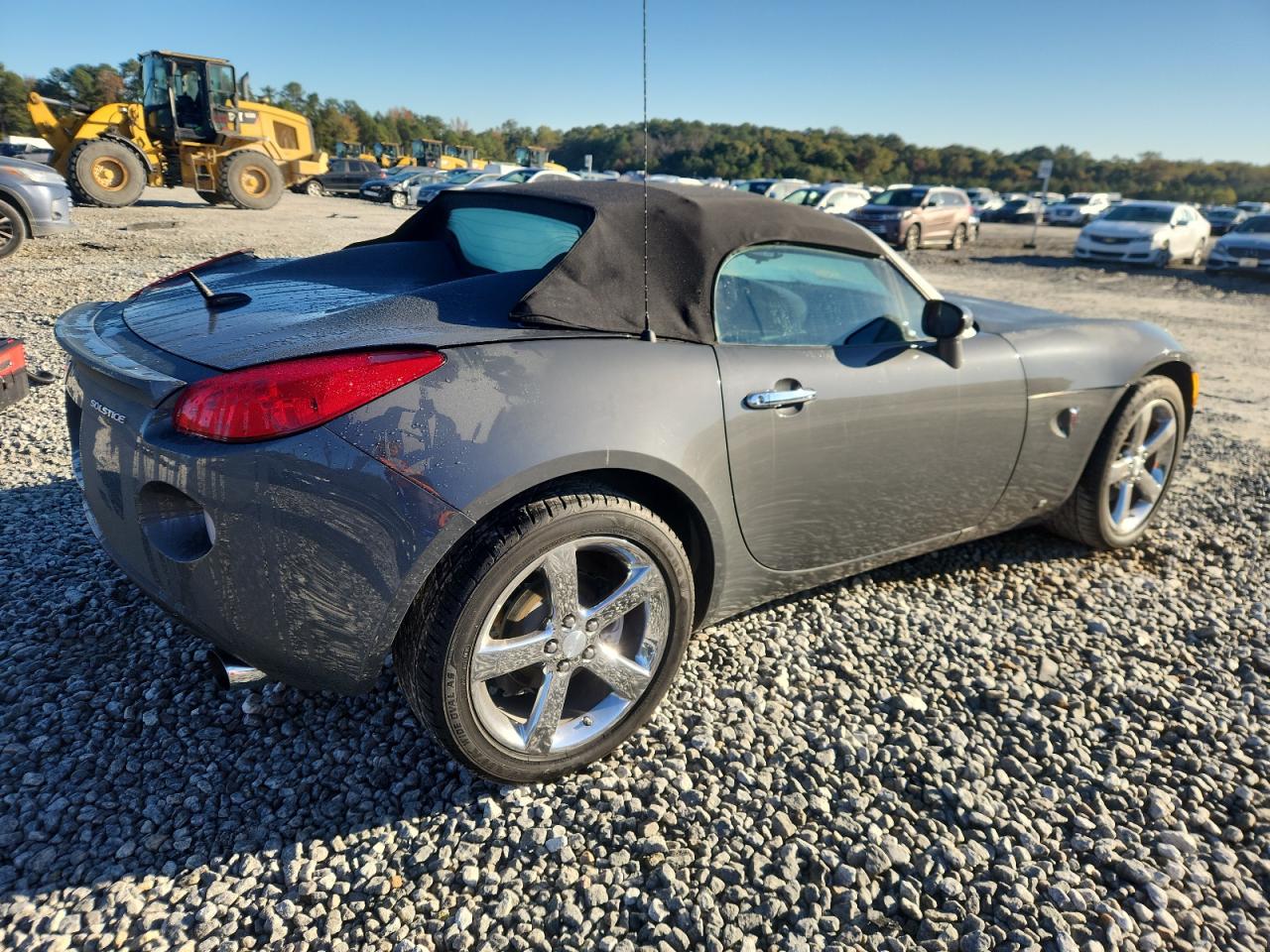 Pontiac Solstice Image 6