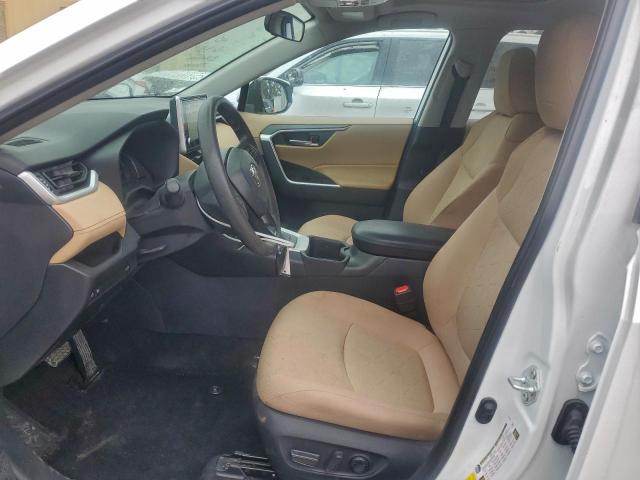 Toyota RAV4 Xle Image 14