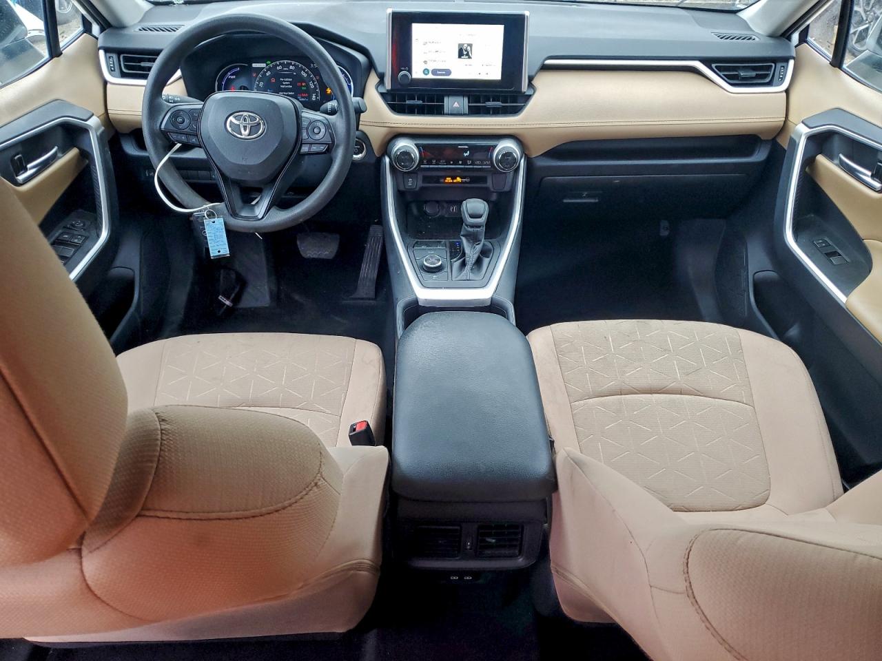 Toyota RAV4 Xle Image 4