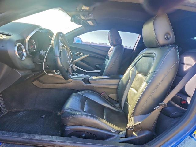 Chevrolet Camaro Lt Image 8