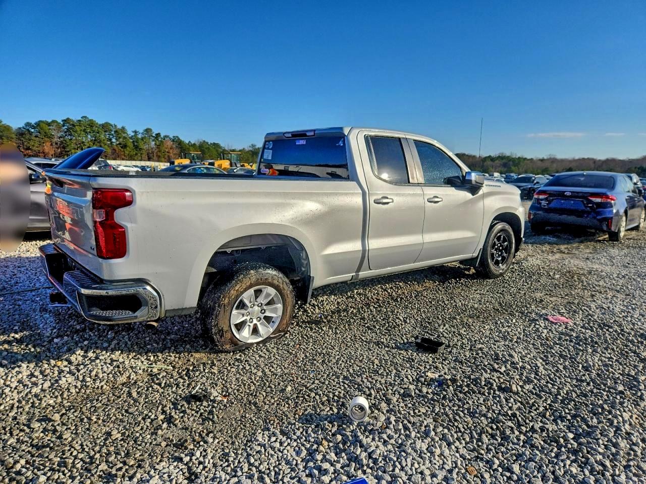 Chevrolet Silverado C1500 Lt Image 6