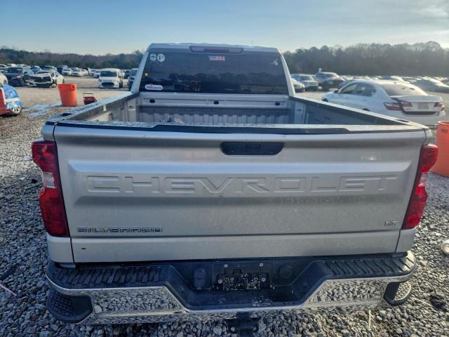 Chevrolet Silverado C1500 Lt Image 4