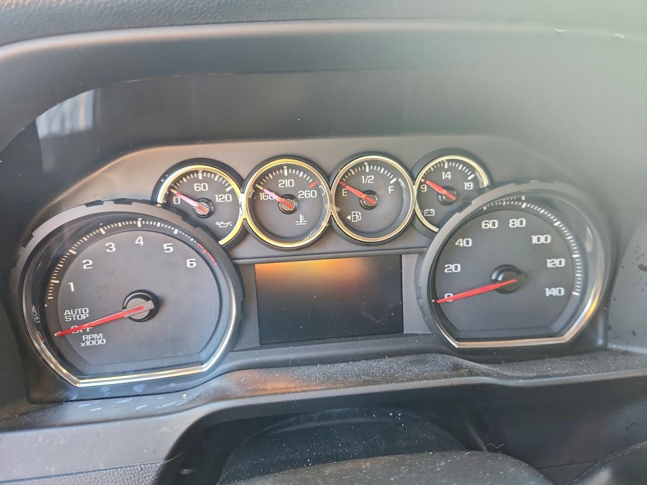 Chevrolet Silverado C1500 Lt Image 2