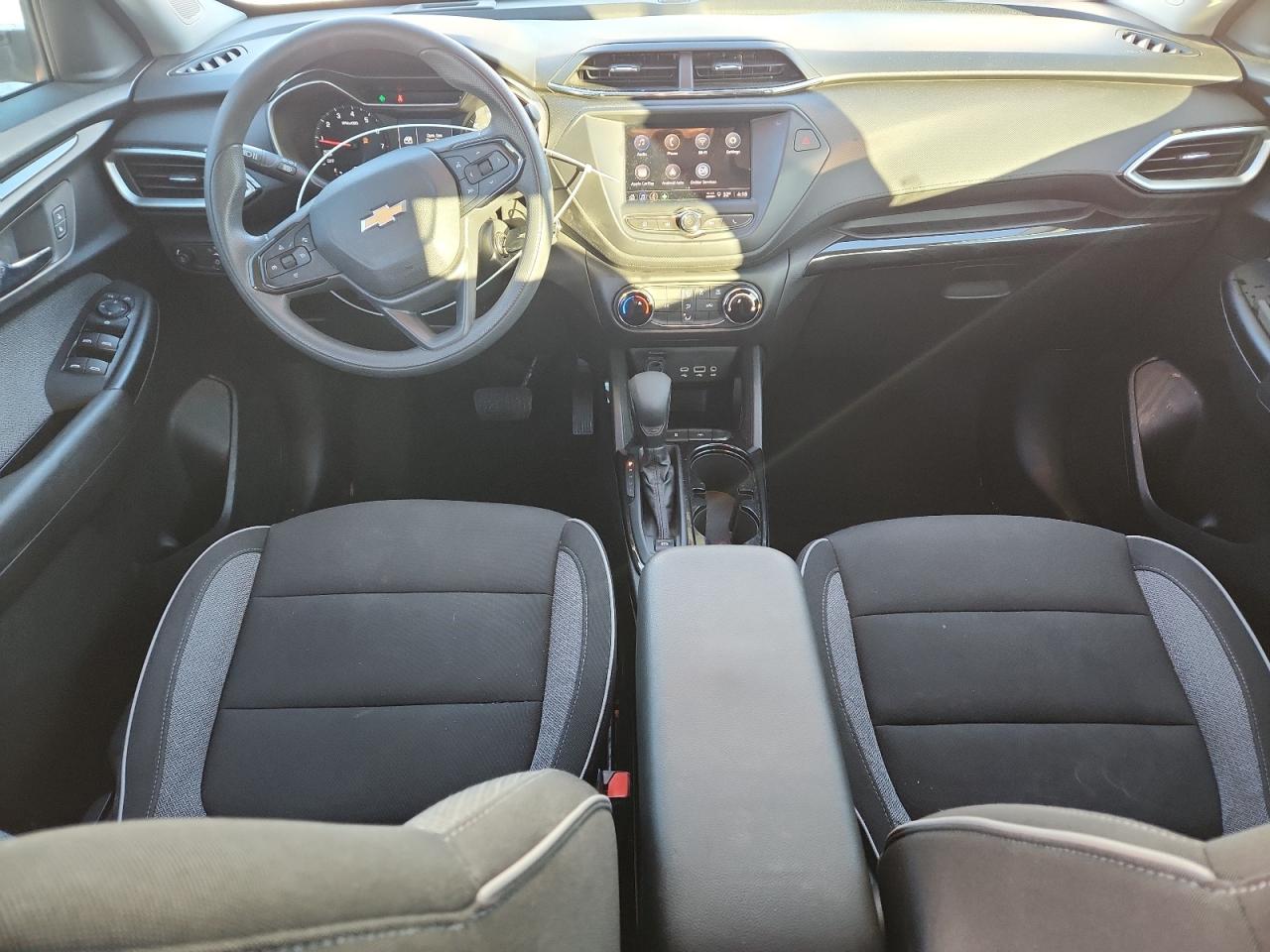 Chevrolet Trailblazer Ls Image 9