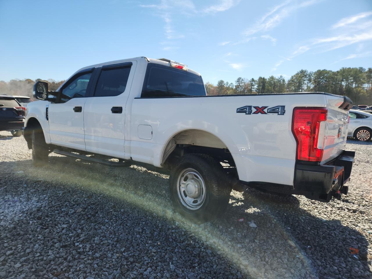 Ford F-250 Super Duty Image 2