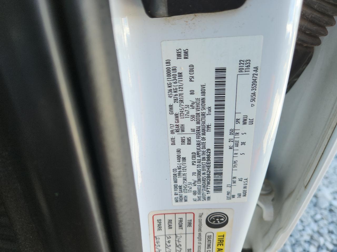 Ford F-250 Super Duty Image 9