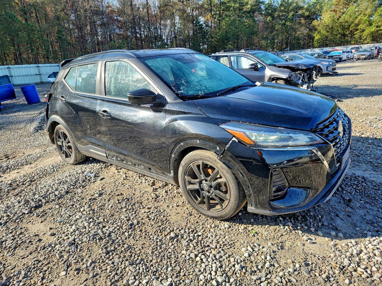 Nissan Kicks Sr Image 6