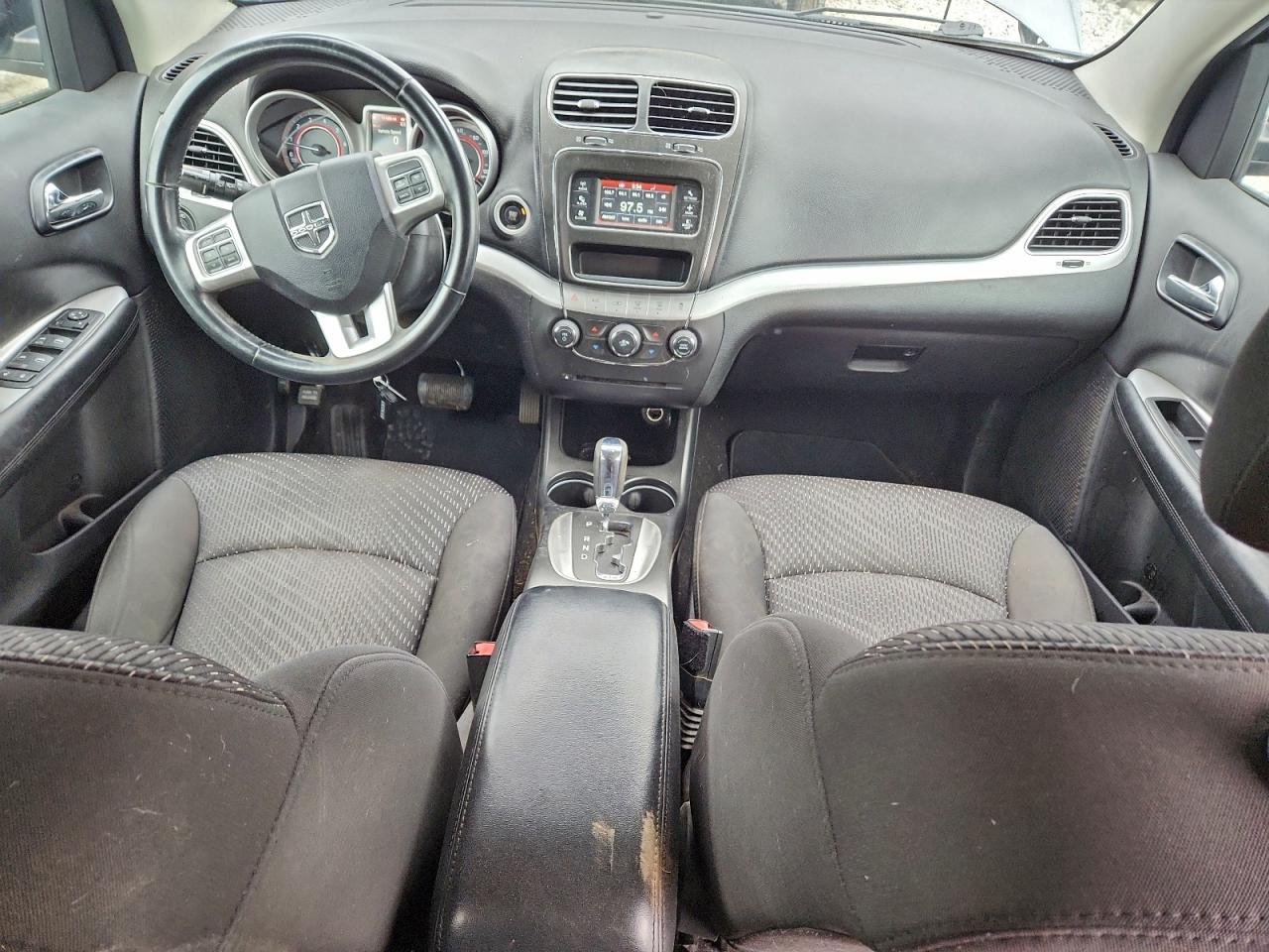 Dodge Journey Crossroad Image 6