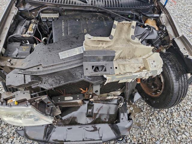 Lincoln Navigator Image 9