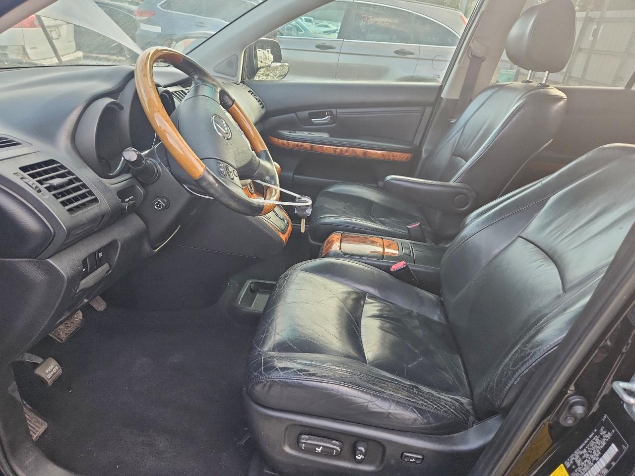 Lexus RX 350 Image 3