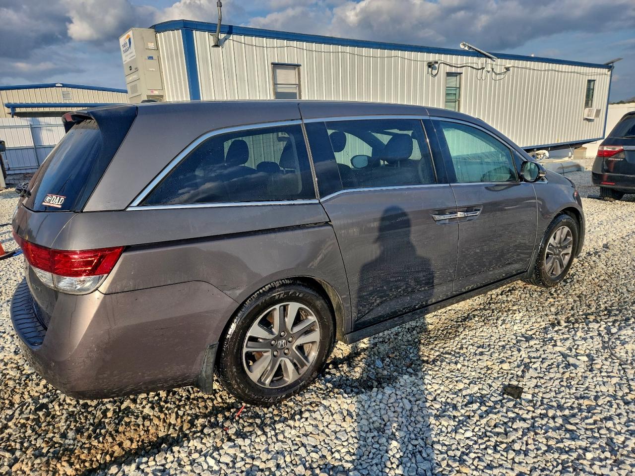 Honda Odyssey Touring Image 12