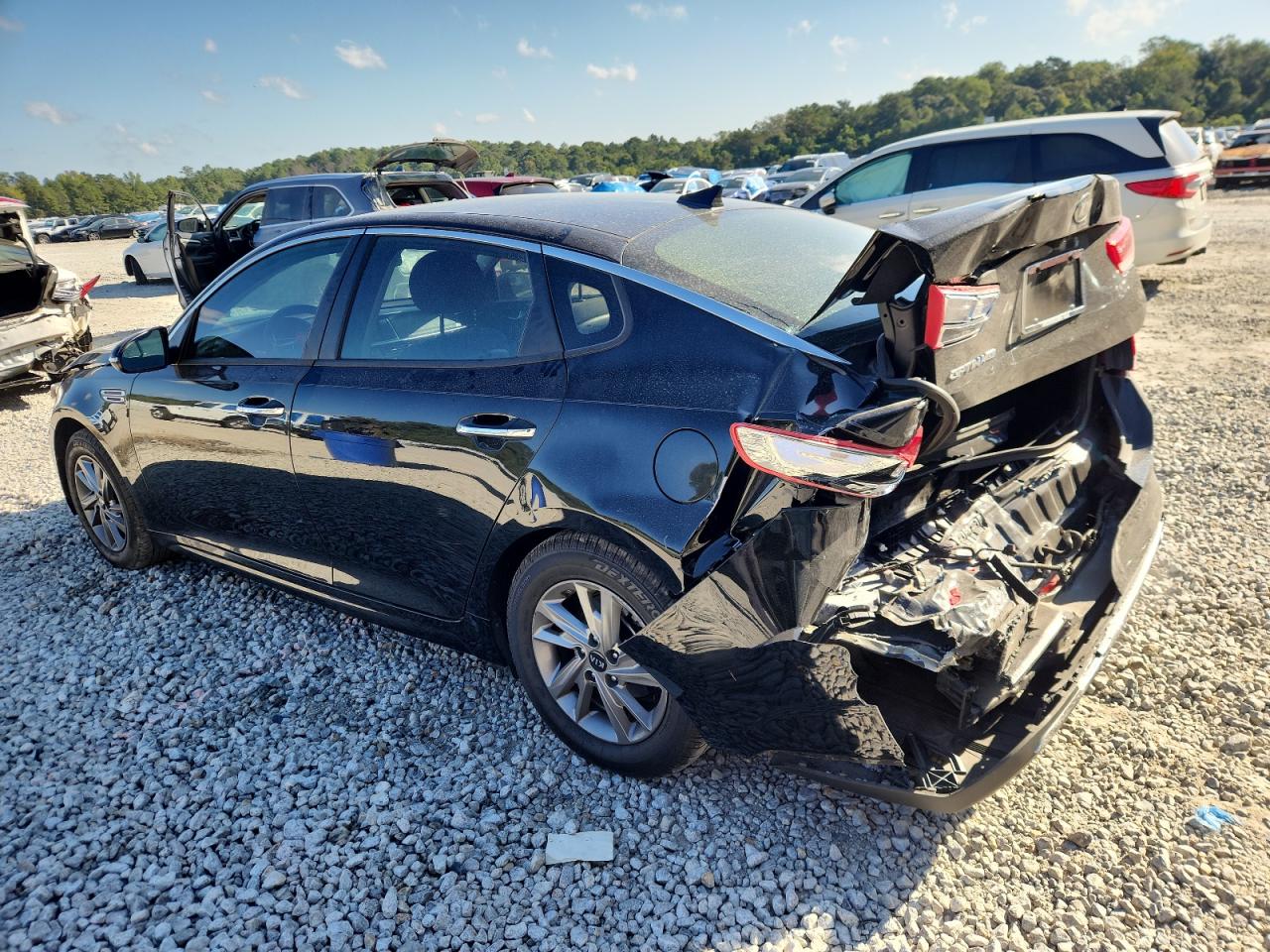 Kia Optima Lx Image 8