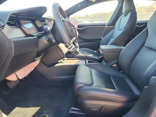 Tesla Model S Image 3